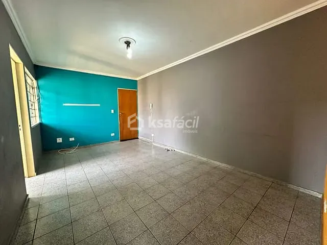 Apartamento 3 quartos e 1 banheiro, à venda, no bairro Coophamat em Campo Grande