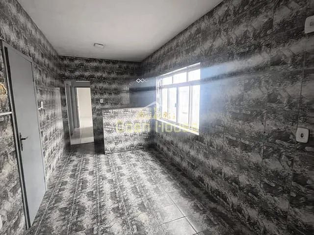 Apartamento 2 quartos e 1 banheiro, à venda, no bairro Aterrado em Volta Redonda