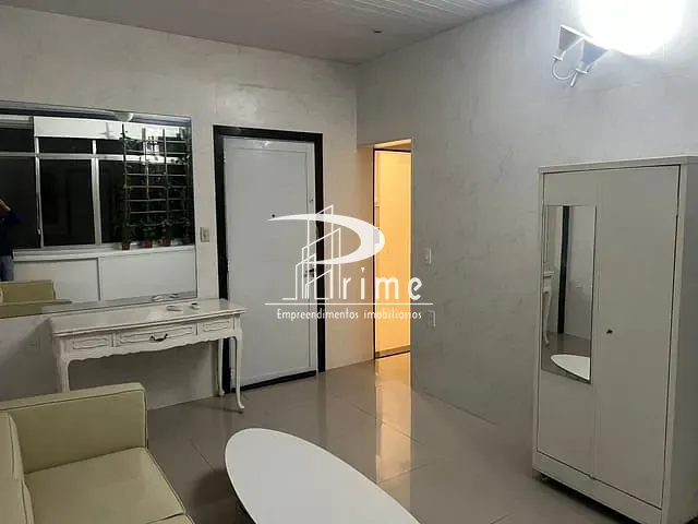 Apartamento 2 quartos e 2 banheiros, à venda, no bairro Icaraí em Niterói