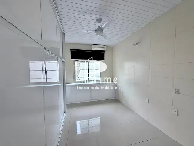Apartamento 2 quartos e 2 banheiros, à venda, no bairro Icaraí em Niterói