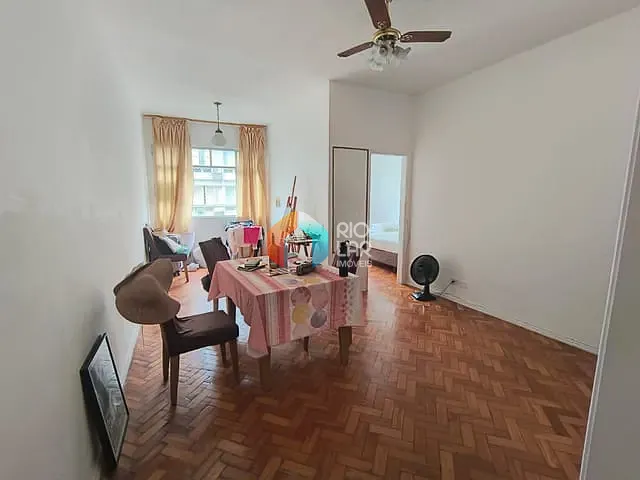 Apartamento com 75m² 2 quartos e 2 banheiros, à venda, no bairro Copacabana em Rio de Janeiro