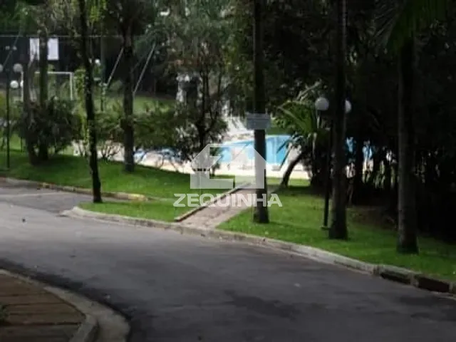 Apartamento com 60m² 4 quartos e 1 banheiro, à venda, no bairro Vila Sao Francisco em Sao Paulo