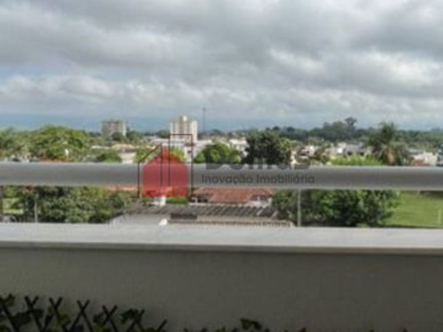 Apartamento à venda, no bairro Parque São Luís em Taubaté