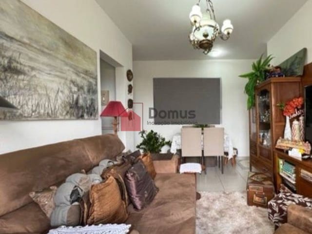 Apartamento à venda, no bairro Parque São Luís em Taubaté