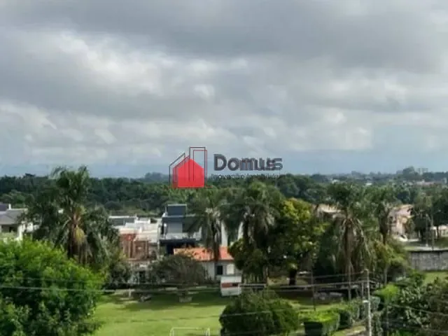 Apartamento à venda, no bairro Parque São Luís em Taubaté
