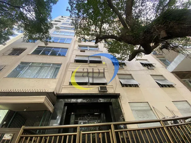 Apartamento 3 quartos e 3 banheiros, à venda, no bairro Copacabana em Rio de Janeiro