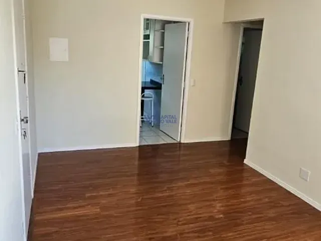 Apartamento 3 quartos e 1 banheiro, à venda ou para alugar, no bairro Jardim Paulista em São José dos Campos