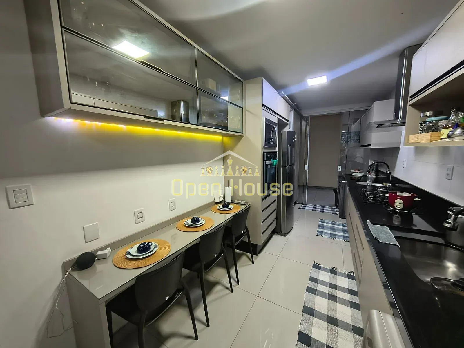 Apartamento, 3 quartos, 150 m² - Foto 1
