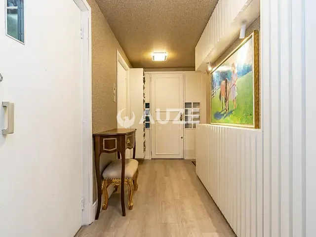 Apartamento com 211m² 4 quartos e 5 banheiros, à venda, no bairro Água Verde em Curitiba