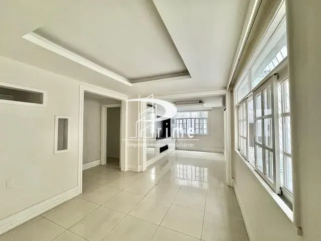 Apartamento 2 quartos e 2 banheiros, à venda, no bairro Icaraí em Niterói