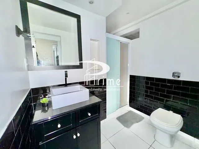 Apartamento 2 quartos e 2 banheiros, à venda, no bairro Icaraí em Niterói
