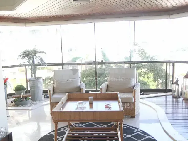 Apartamento com 5m² 4 quartos e 6 banheiros, à venda, no bairro Santana em São Paulo