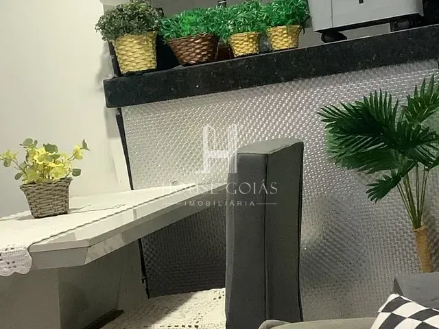 Apartamento 2 quartos e 1 banheiro, à venda, no bairro Jardim Belo Horizonte em Aparecida de Goiânia