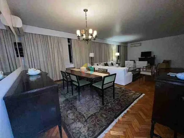 Apartamento com 201m² 3 quartos e 3 banheiros, à venda, no bairro Copacabana em Rio de Janeiro