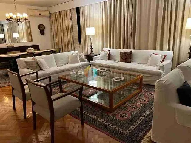 Apartamento com 201m² 3 quartos e 3 banheiros, à venda, no bairro Copacabana em Rio de Janeiro