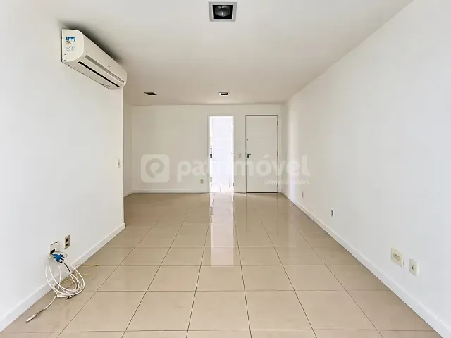 Apartamento com 95m² 3 quartos e 3 banheiros, para alugar, no bairro Leblon em Rio de Janeiro