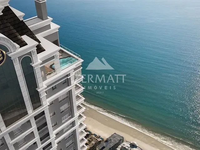 Apartamento com 263m² 4 quartos e 5 banheiros, à venda, no bairro Meia Praia em Itapema