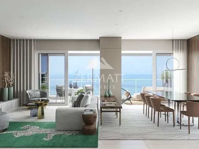 Apartamento com 263m² 4 quartos e 5 banheiros, à venda, no bairro Meia Praia em Itapema