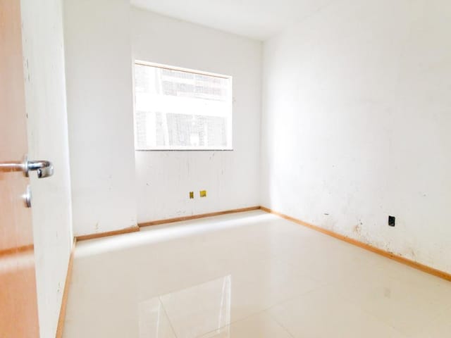 Apartamento 2 quartos e 2 banheiros, à venda, no bairro São Mateus em Juiz de Fora