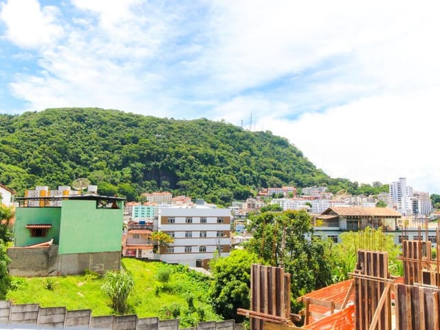 Apartamento 2 quartos e 2 banheiros, à venda, no bairro São Mateus em Juiz de Fora