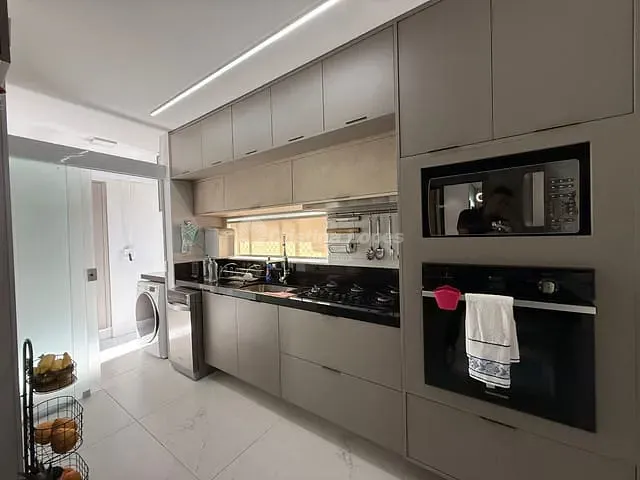 Apartamento 3 quartos e 3 banheiros, à venda, no bairro Jóquei em Teresina