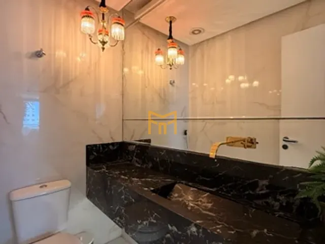 Apartamento 2 quartos e 4 banheiros, à venda ou para alugar, no bairro Nazaré em Belém