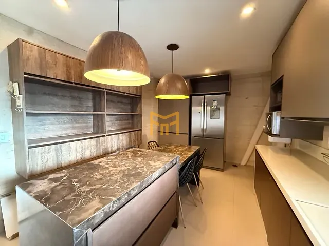 Apartamento 2 quartos e 4 banheiros, à venda ou para alugar, no bairro Nazaré em Belém