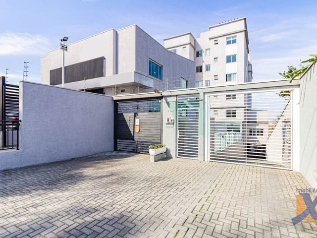 Apartamento 2 quartos e 2 banheiros, para alugar, no bairro Tingui em Curitiba