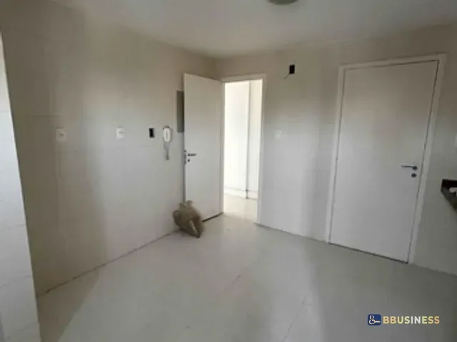 Apartamento com 150m² 3 quartos e 3 banheiros, à venda, no bairro Centro em Campos dos Goytacazes