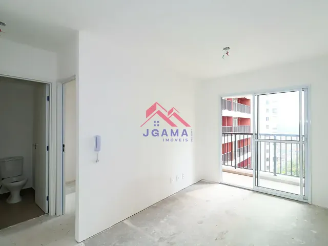 Apartamento 1 quarto e 1 banheiro, à venda, no bairro Vila Suzana em São Paulo
