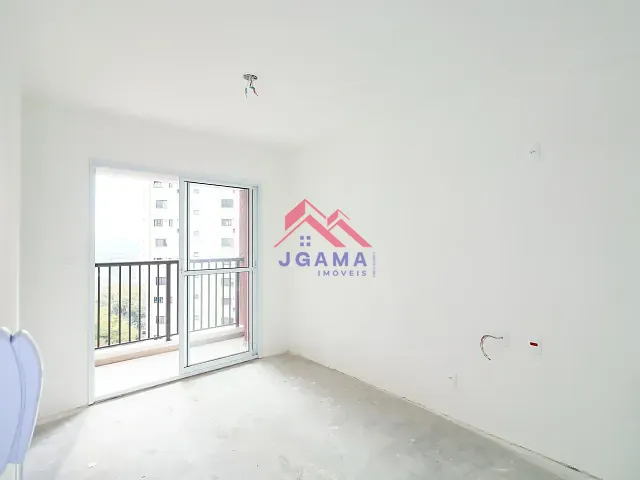 Apartamento 1 quarto e 1 banheiro, à venda, no bairro Vila Suzana em São Paulo