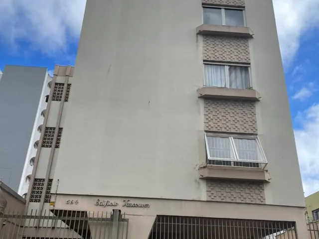 Apartamento com 124m² 3 quartos e 1 banheiro, à venda, no bairro CENTRO em Londrina