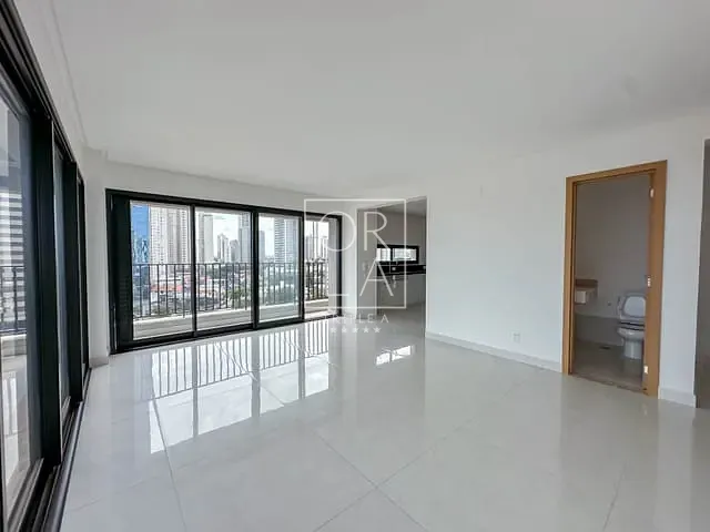 Apartamento 3 quartos e 4 banheiros, à venda, no bairro Setor Bueno em Goiânia