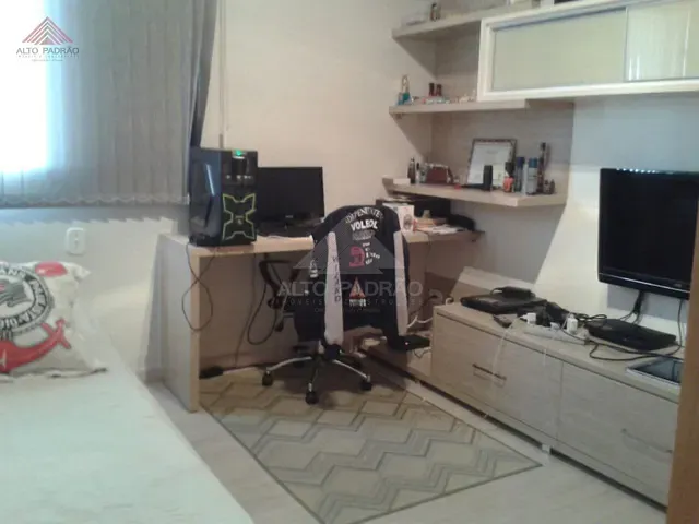 Apartamento à venda, no bairro Vila Bocaina em Mauá
