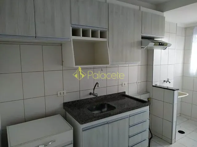 Apartamento 2 quartos e 1 banheiro, para alugar, no bairro Santana em Pindamonhangaba