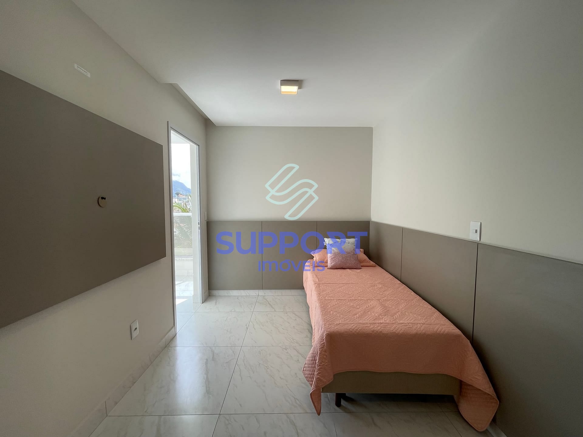 Apartamento à venda com 3 quartos, 94m² - Foto 9