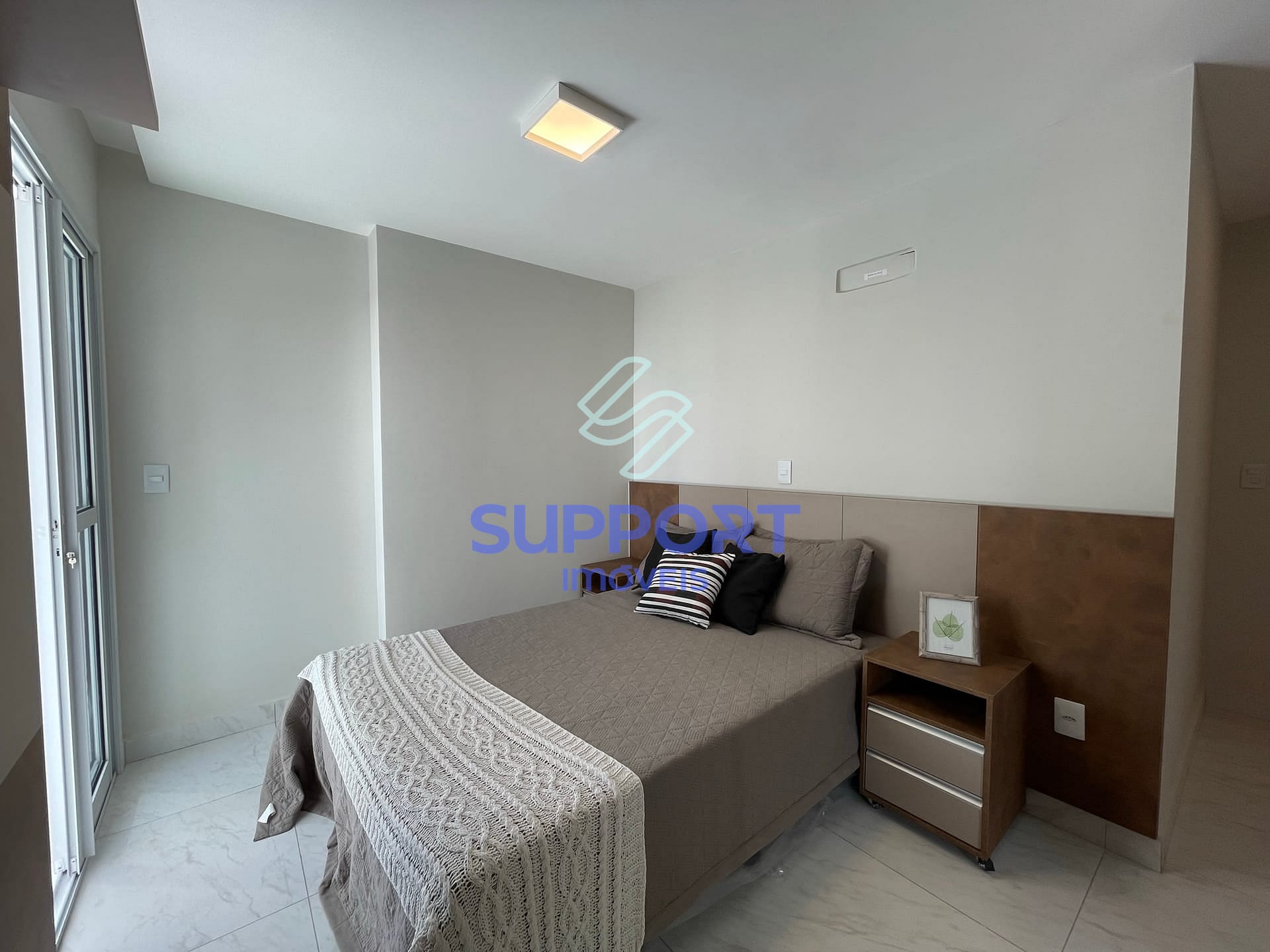 Apartamento à venda com 3 quartos, 94m² - Foto 15