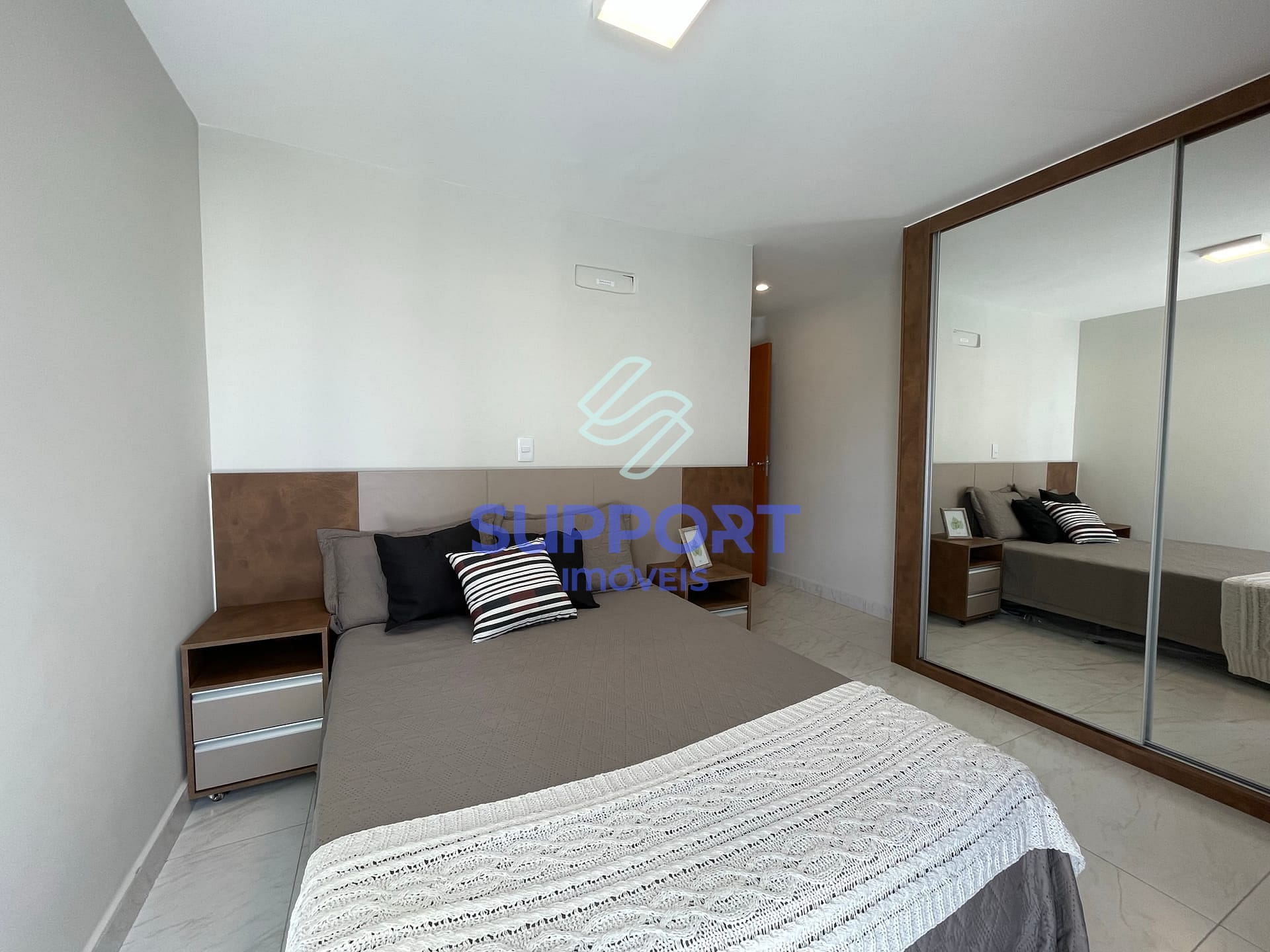 Apartamento à venda com 3 quartos, 94m² - Foto 17