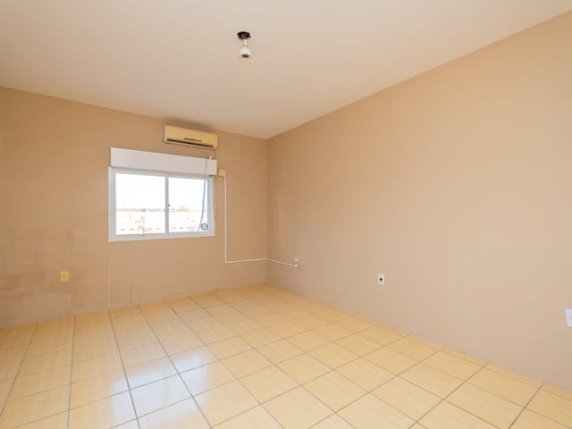 Apartamento com 73m² 3 quartos e 1 banheiro, para alugar, no bairro Centro em Pelotas