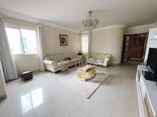 Apartamento com 186m² 4 quartos e 4 banheiros, à venda, no bairro Setor Aeroporto em Goiânia