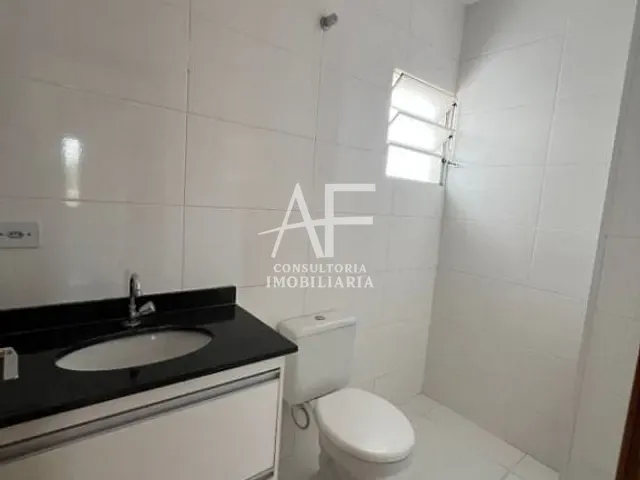 Apartamento 2 quartos e 2 banheiros, para alugar, no bairro Estiva em Taubaté