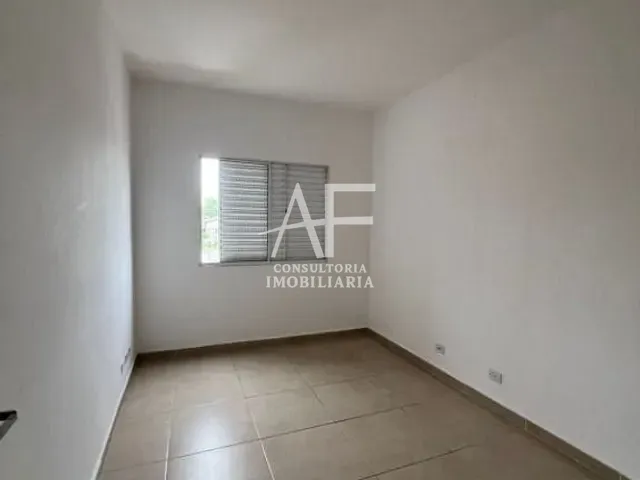 Apartamento 2 quartos e 2 banheiros, para alugar, no bairro Estiva em Taubaté
