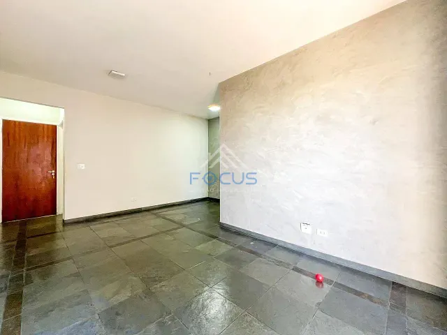 Apartamento com 80m² 3 quartos e 2 banheiros, para alugar, no bairro Jardim Tamoio em Jundiaí