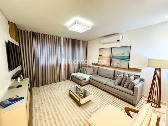Apartamento com 178m² 3 quartos e 4 banheiros, à venda, no bairro Meia Praia em Itapema