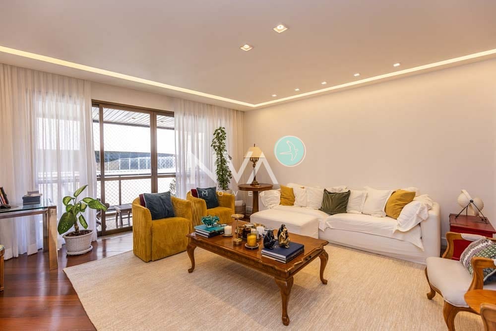 Apartamento, 3 quartos, 235 m² - Foto 1