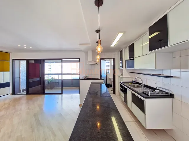 Apartamento 2 quartos e 2 banheiros, à venda, no bairro Pinheiros em São Paulo