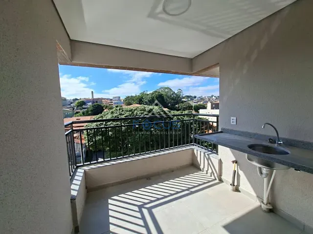 Apartamento 2 quartos e 2 banheiros, à venda, no bairro Recanto Quarto Centenário em Jundiaí