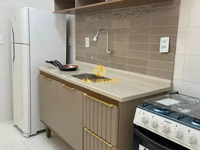 Apartamento 2 quartos e 1 banheiro, à venda, no bairro Jardim Santo André em Santo André