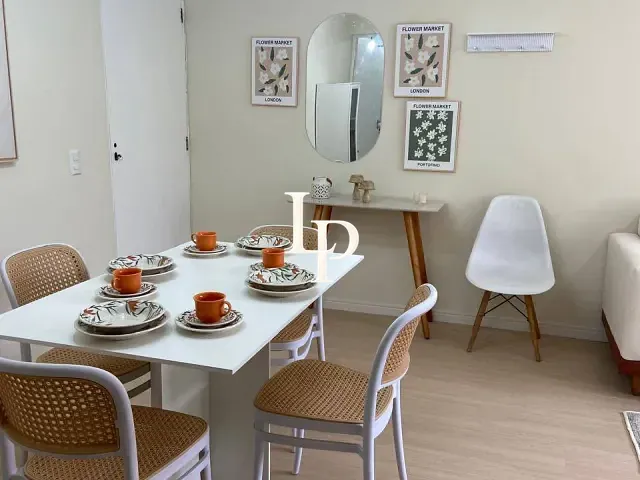 Apartamento 2 quartos e 1 banheiro, à venda, no bairro Jardim Santo André em Santo André