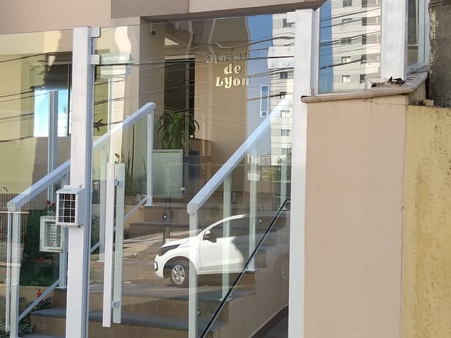Foto do Apartamento - Ed. Maison Lyon - Apartamento à venda por R$ 269.000,00 -  Centro, Londrina, PR | Premier Imóveis